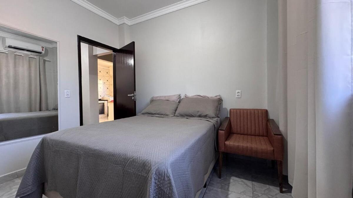 Aconchegante De 2 Quartos *